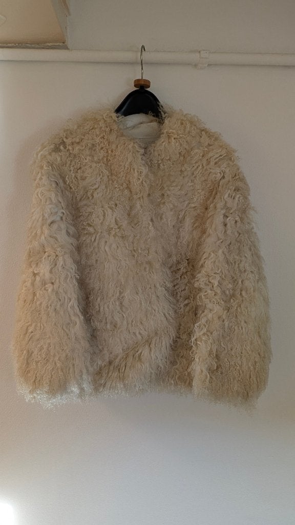 Dora van de Ven vintage schapenvachtjas jaren 70, Kleding | Dames, Wit, Dora van de Ven, Gedragen, Ophalen