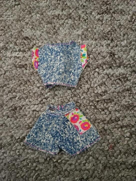 Barbie Vintage kleding kleertjes set, Ophalen of Verzenden, Zo goed als nieuw, Kleertjes