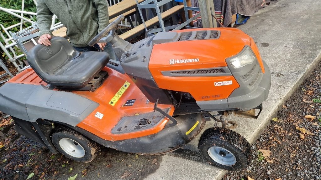 Husqvarna CTH 126 zitmaaier / gazontractor 4200.-nieuwprijs, Gebruikt, T, Ophalen of Verzenden, N