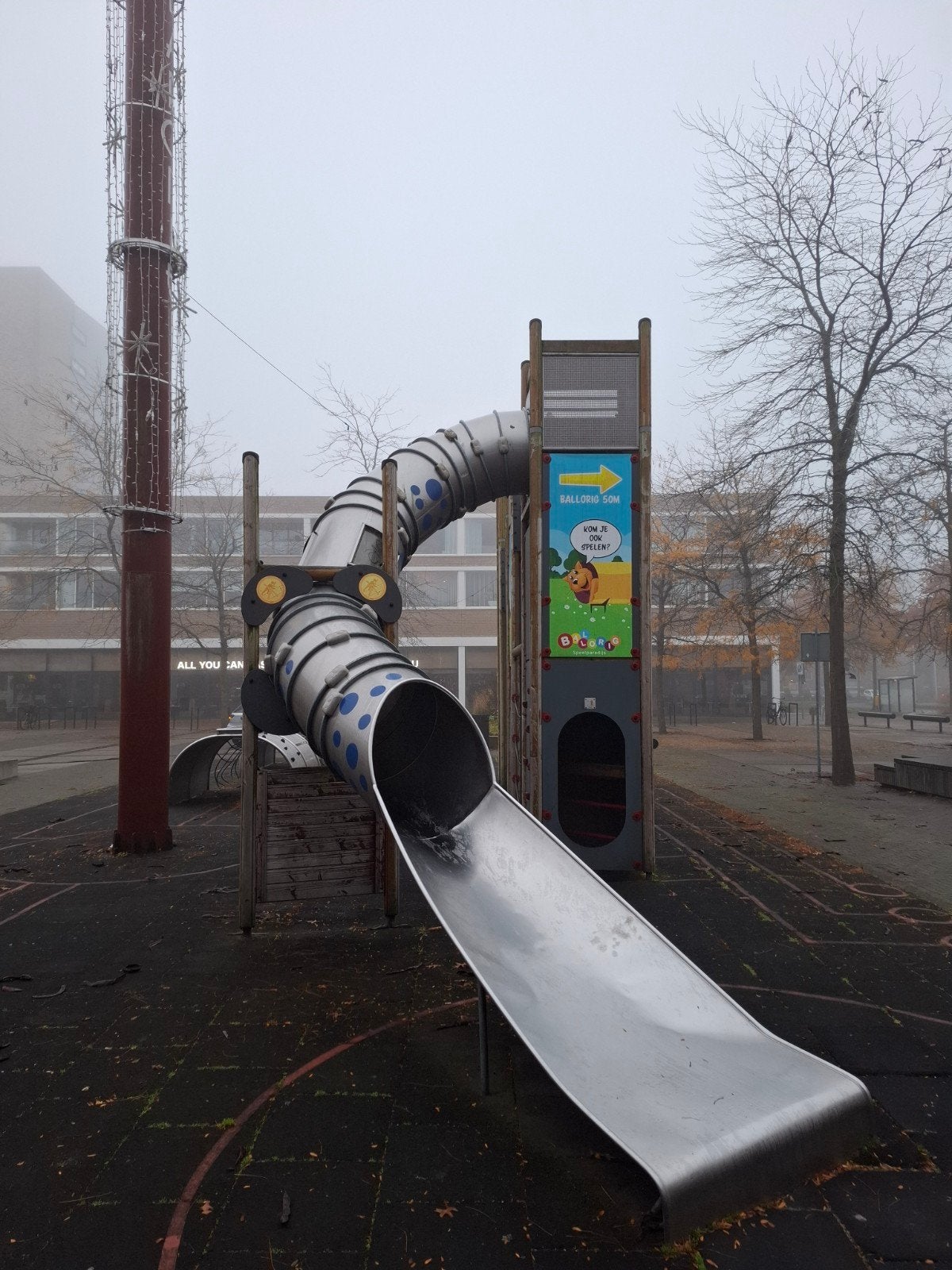 Speeltoestel met glijbaan, Ophalen, Gebruikt, Glijbaan