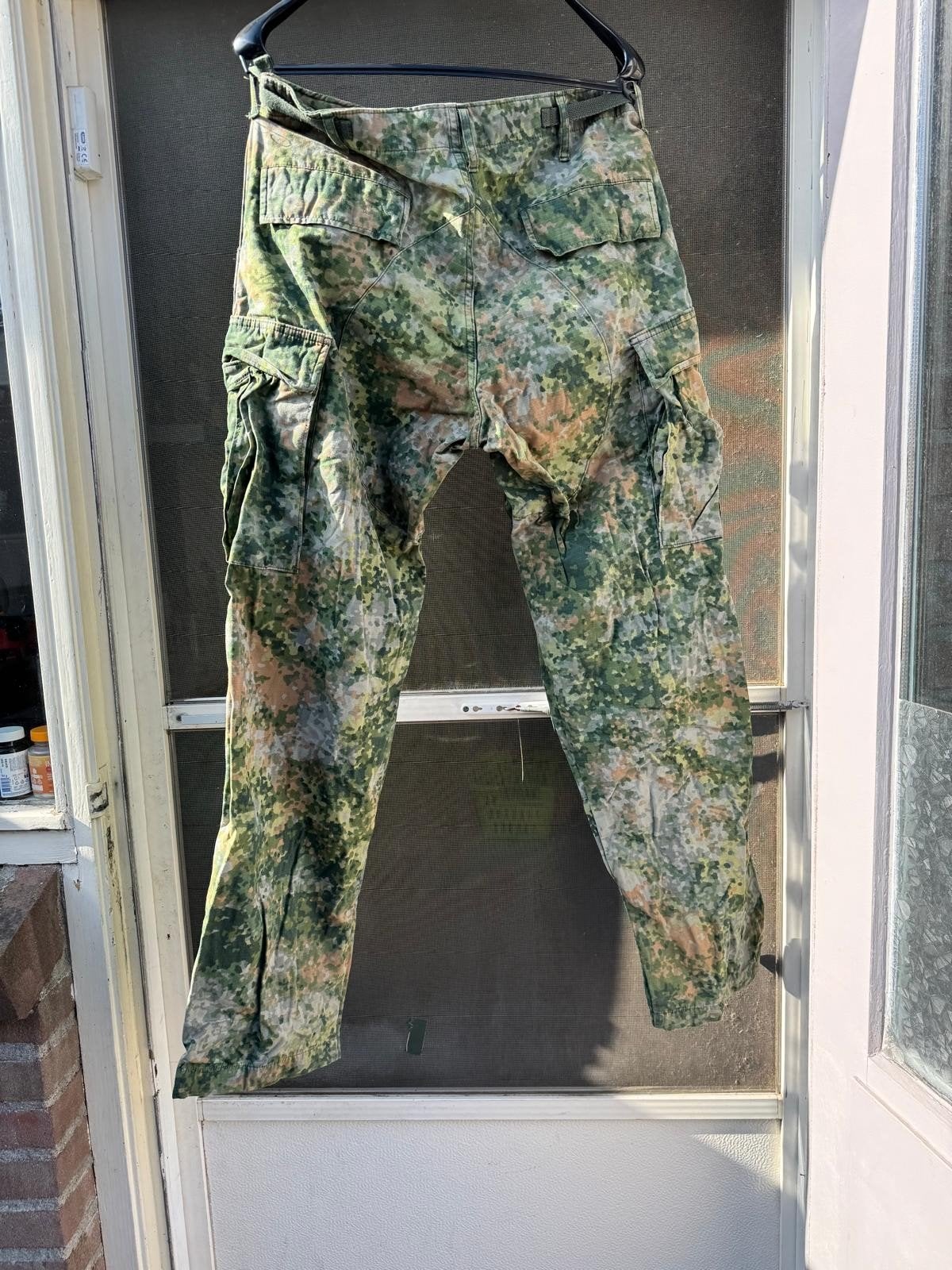 Camouflagebroek, Ophalen of Verzenden, Landmacht, Nederland, Kleding of Schoenen