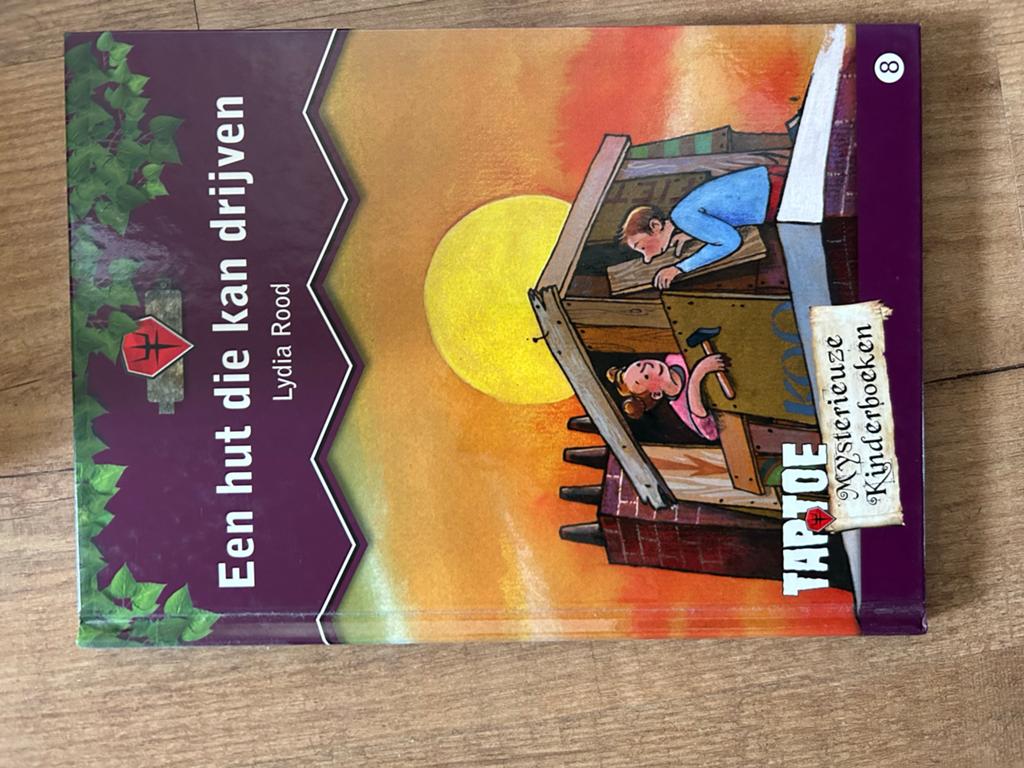 Een hut die kan drijven - Lydia Rood (Mysterie kinderboek), Ophalen, Gelezen, Fictie algemeen