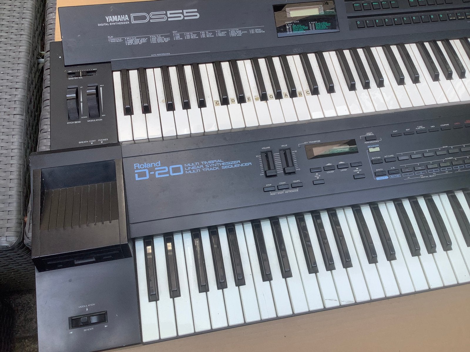 2 x vintage synth synthesizer Roland  yamaha /ruilen kan ook, Ophalen, Gebruikt, 61 toetsen, Roland