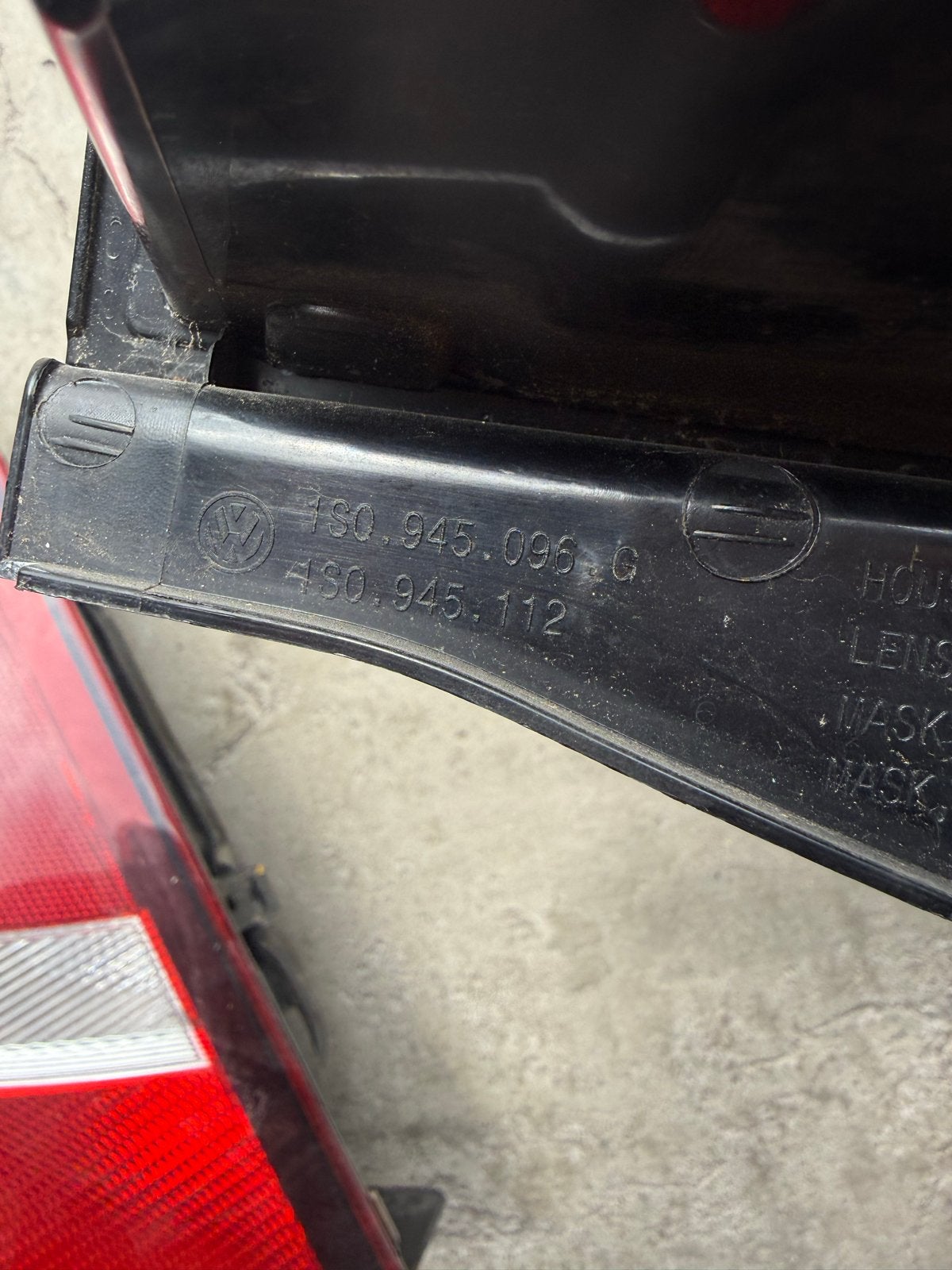 Achterlichten 1SO.945.096.G -1SO.945.095G, Ophalen, Gebruikt, Volkswagen
