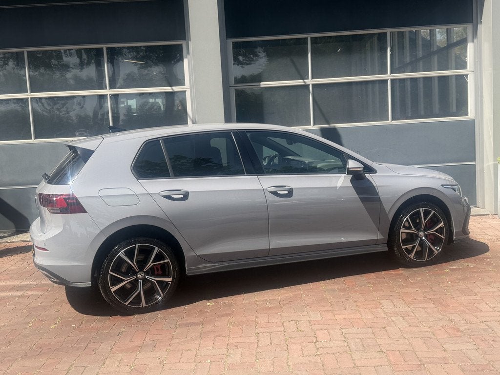 Volkswagen Golf 1.4 eHybrid GTE | IQ-Light | VC | Navi | Cli, Auto's, Volkswagen, Stof, Gebruikt, Euro 6, 4 cilinders
