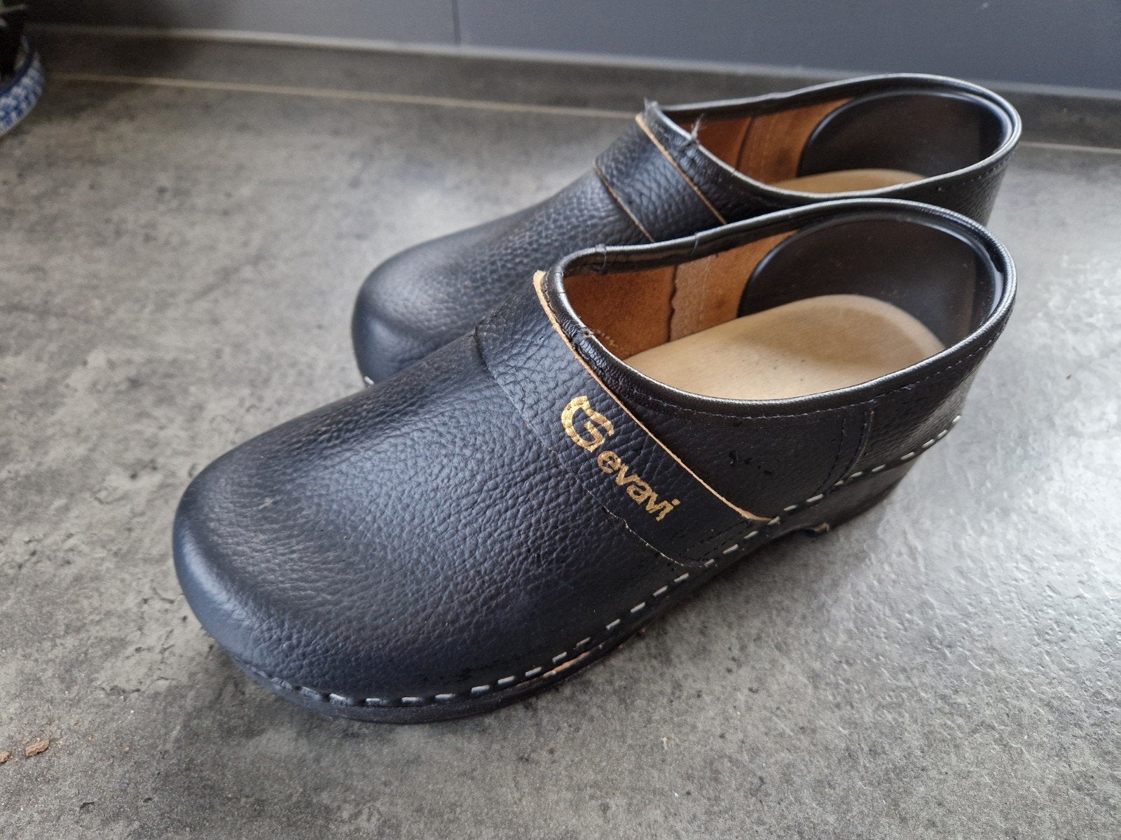 Zwarte Gevavi klompen, maat 40, Kleding | Dames, Schoenen, Gevavi, Zwart, Overige typen, Ophalen of Verzenden