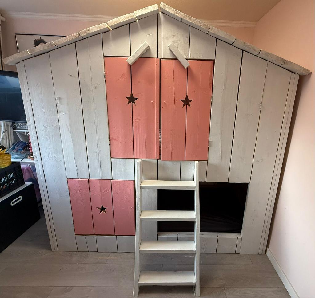 Boomhut bed van steigerhout, Ophalen, Zo goed als nieuw, Hoogslaper