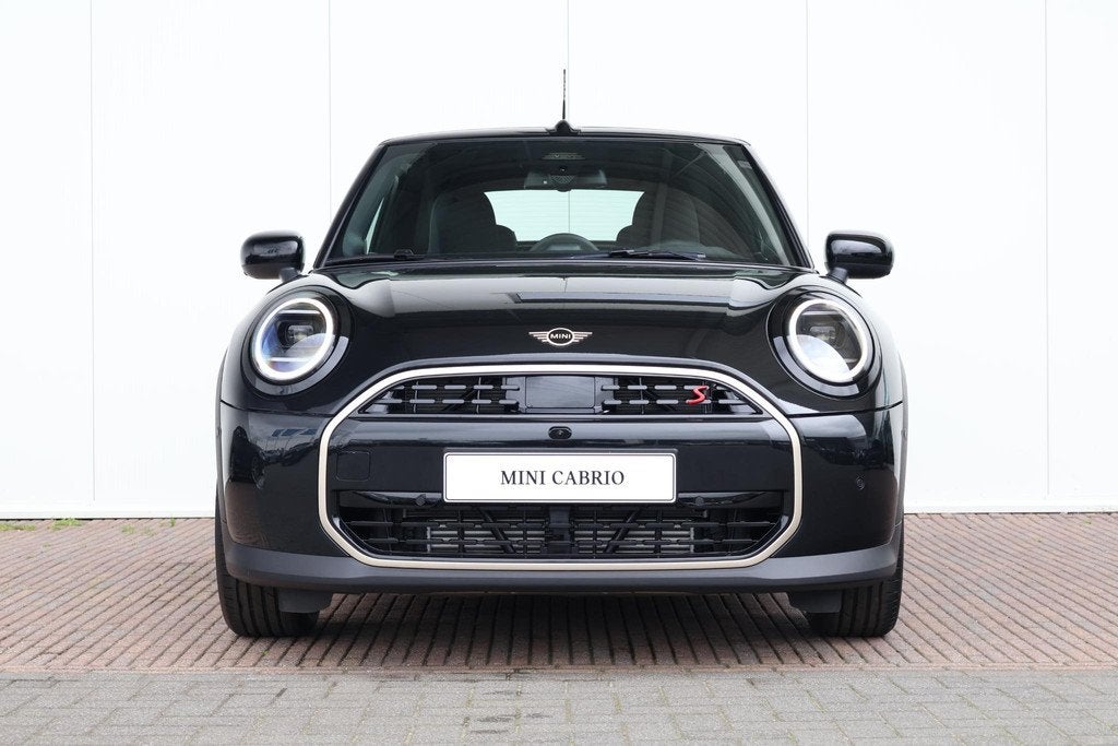 MINI Cabrio 2.0 Cooper S Favoured XL | Cruise Control | Prem, Auto's, Mini, 1998 cc, 4 stoelen, Zwart, Bedrijf