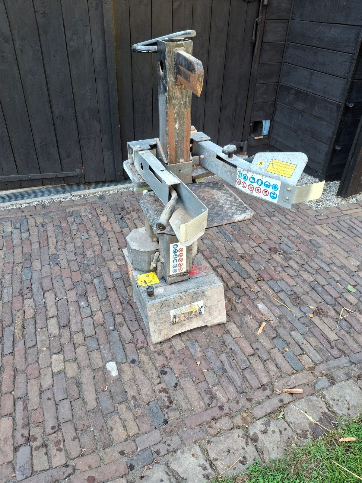 Woodstar Houtklover - Defect, Tuin en Terras, Kloofmachines, Ophalen, Gebruikt, Elektrisch, Staand
