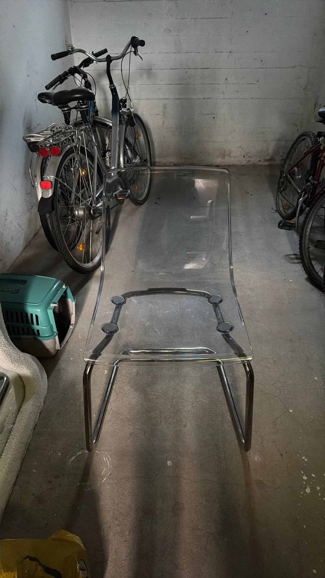 Ikea tobias stoel, Ophalen
