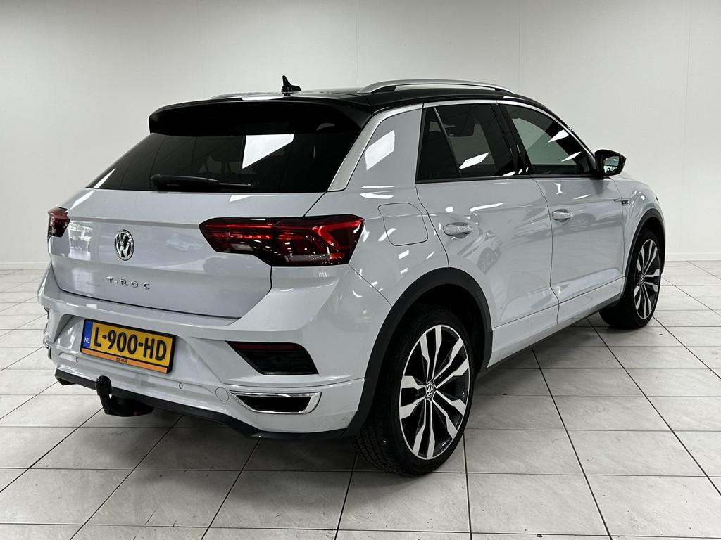 Volkswagen T-Roc 1.5 TSI Sport Business R | TREKHAAK | NAVIG, Auto's, Volkswagen, Stof, 4 cilinders, Wit, Bedrijf