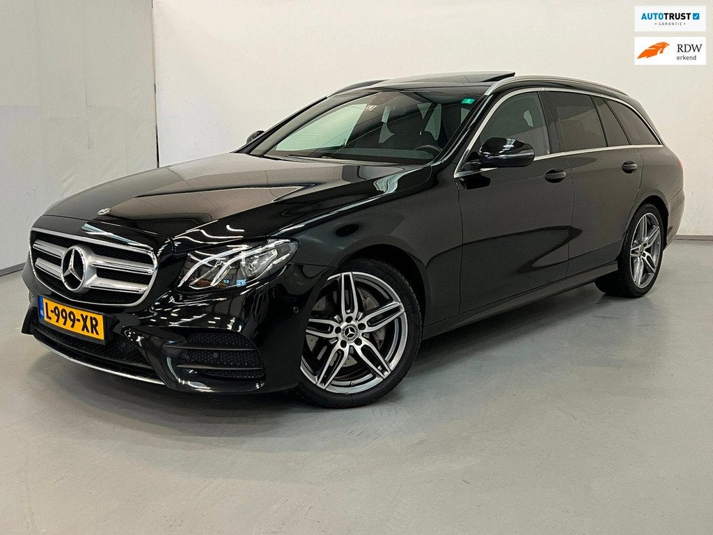 Mercedes-Benz E-klasse Estate 200 4Matic / AMG / Schuifdak /, Automaat, Gebruikt, 4 cilinders, Zwart