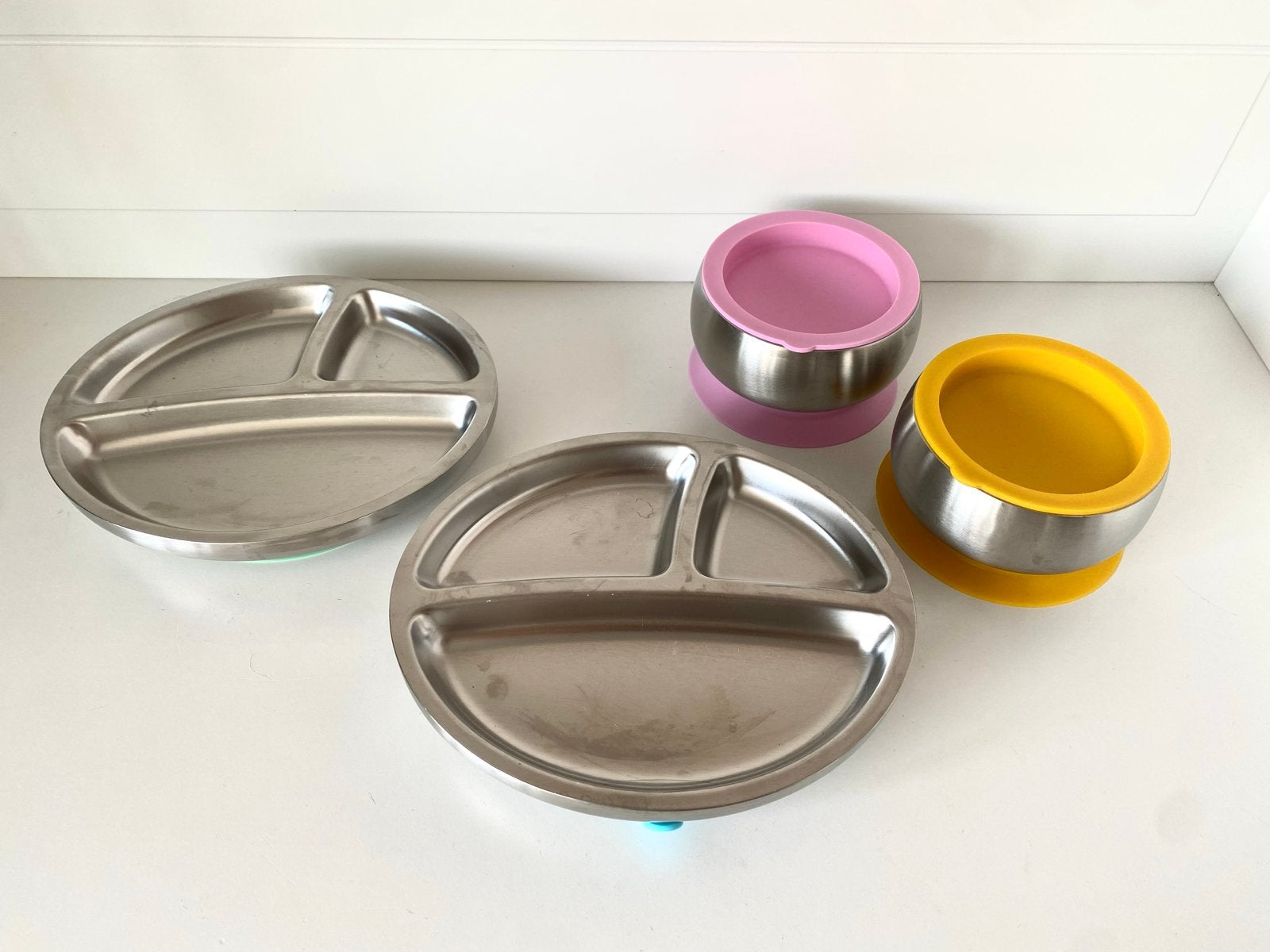 Avanchy RVS baby servies set: 2 borden, 2 kommen, Ophalen of Verzenden, Zo goed als nieuw
