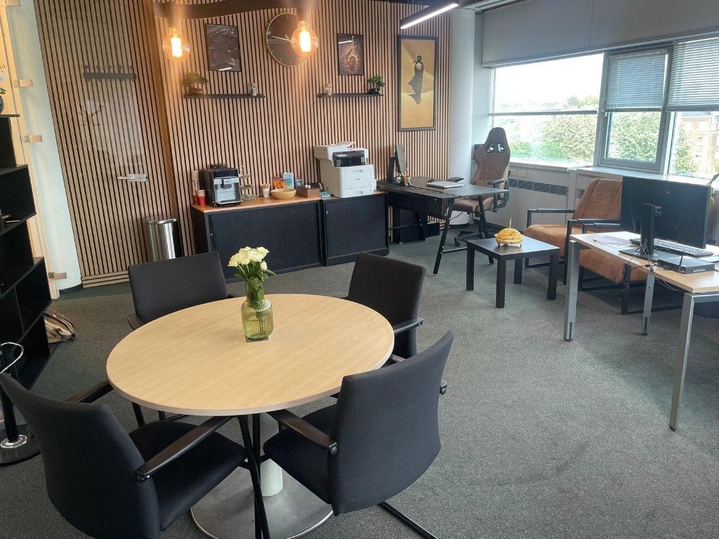 Kantoorruimte ter huur/Rotterdam/ Gratis parkeren, Huur, Kantoorruimte
