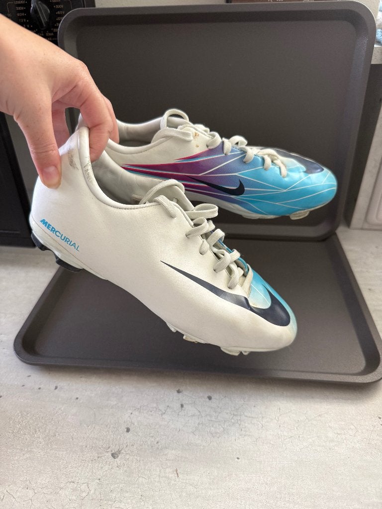 Nike mercurial vapor maat 36 voetbalschoenen, Maat XS of kleiner, Schoenen, Ophalen of Verzenden, Zo goed als nieuw