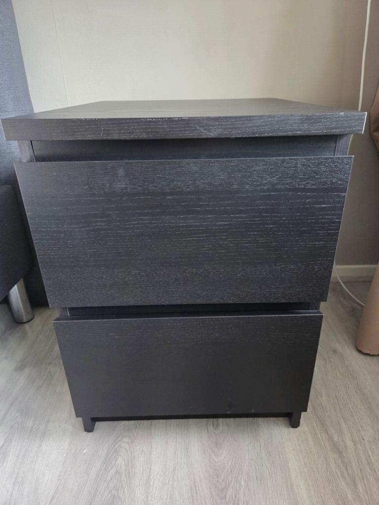 Malm nachtkastjes twee stuks!, Minder dan 50 cm, 50 tot 100 cm, Ophalen of Verzenden, Zo goed als nieuw