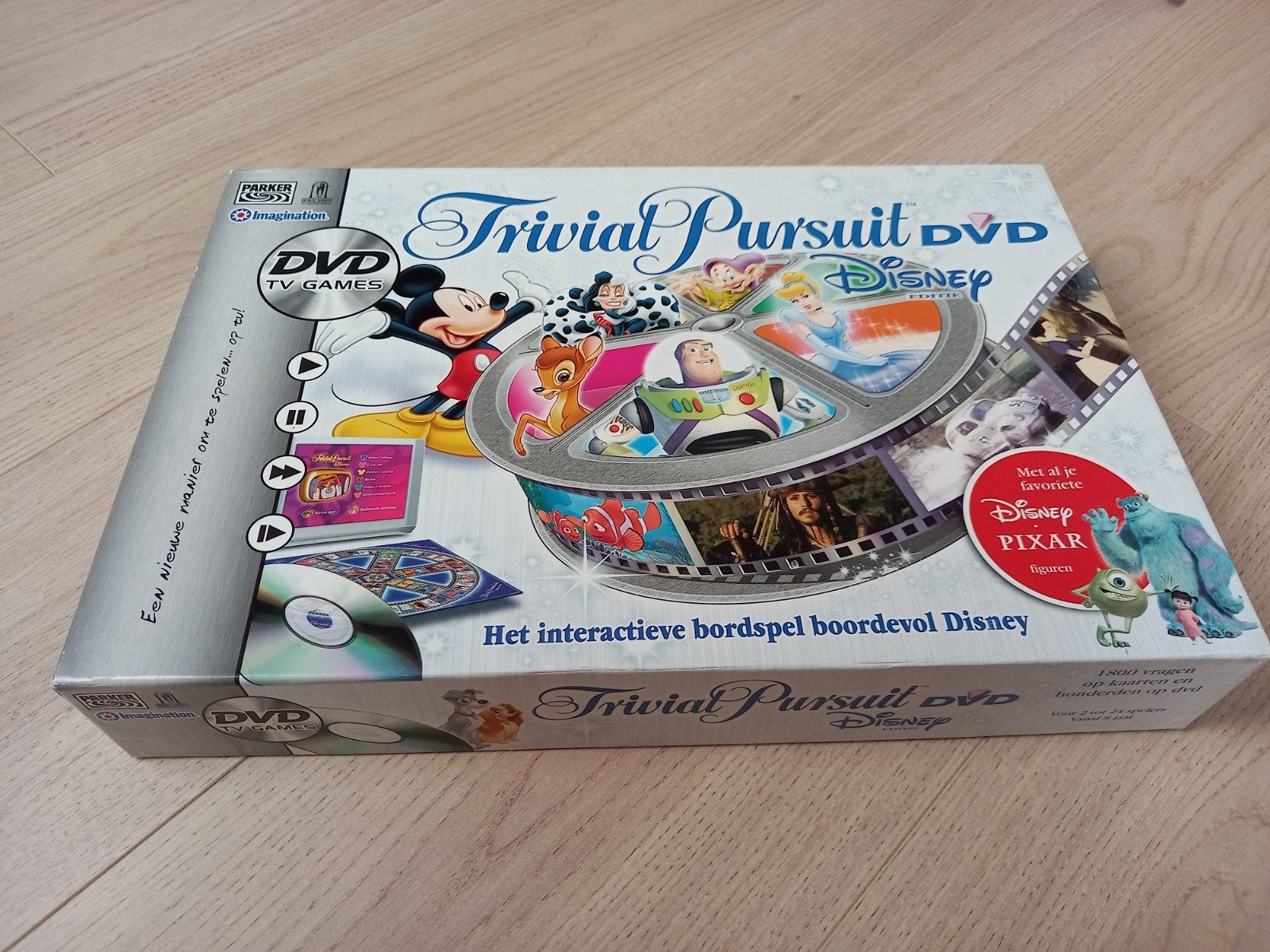 Disney Trivial Pursuit, zonder dvd, Hobby en Vrije tijd, Een of twee spelers, Ophalen of Verzenden, Zo goed als nieuw, Parker