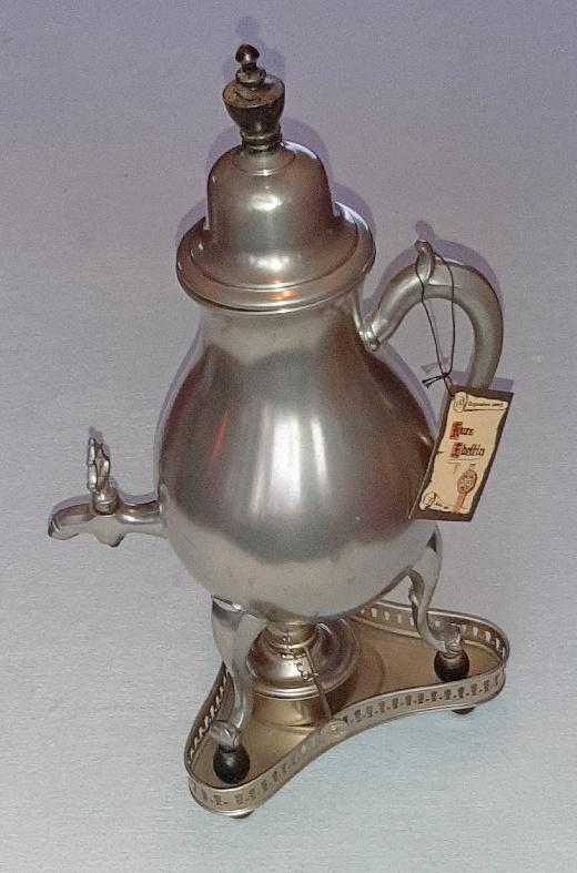 Mooie kraantjespot van Kurz Edeltin., Antiek en Kunst, Ophalen of Verzenden