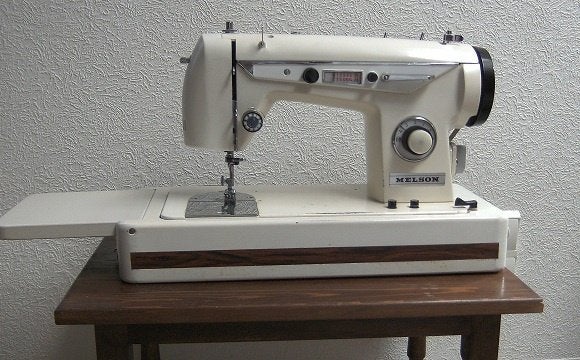 MELSON (Lewenstein) Naaimachine, Hobby en Vrije tijd, Ophalen, Gebruikt, Naaimachine, Overige merken