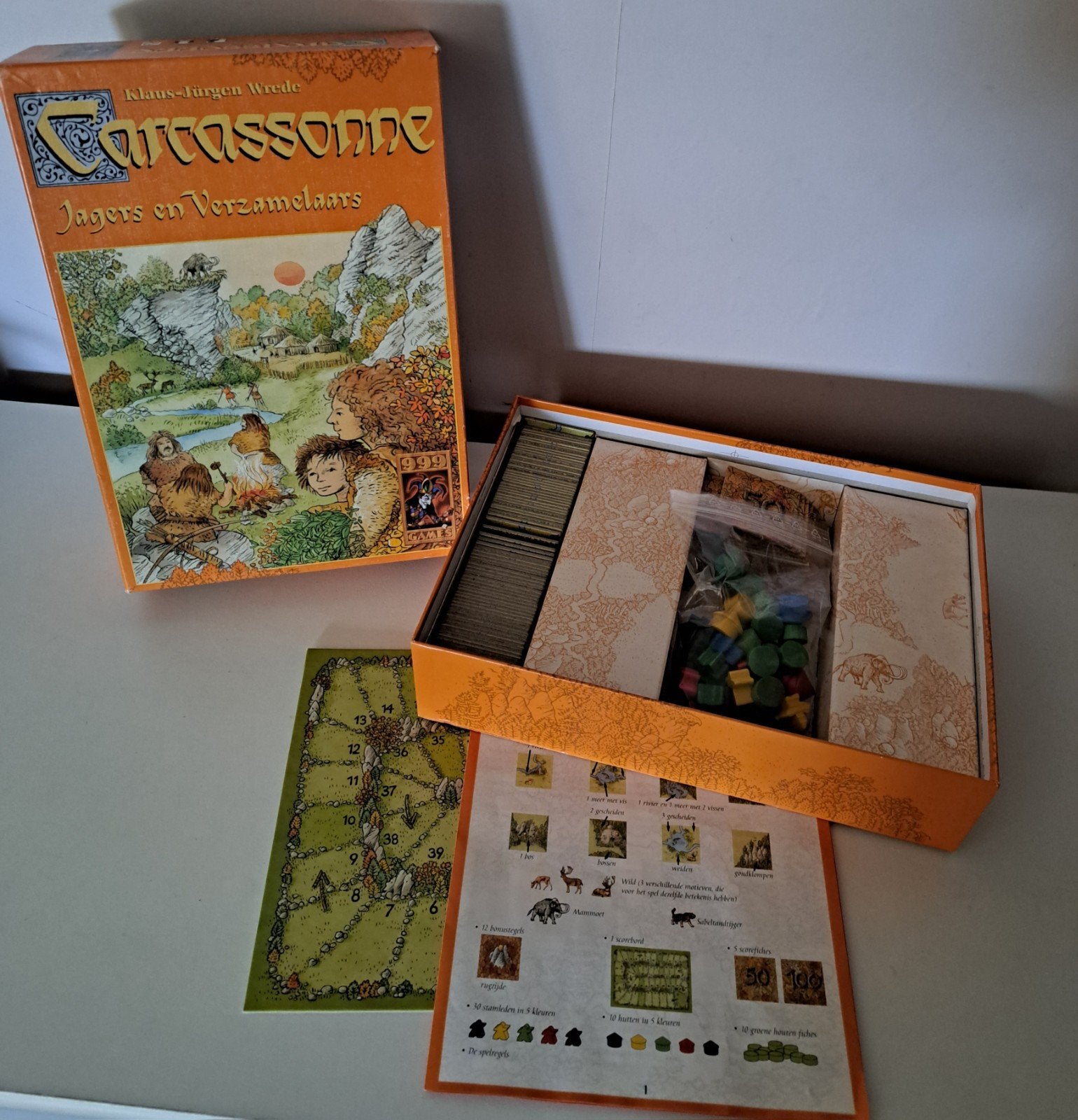 Carcassonne jagers en verzamelaars, Hobby en Vrije tijd, Gezelschapsspellen | Bordspellen, Ophalen of Verzenden, Zo goed als nieuw