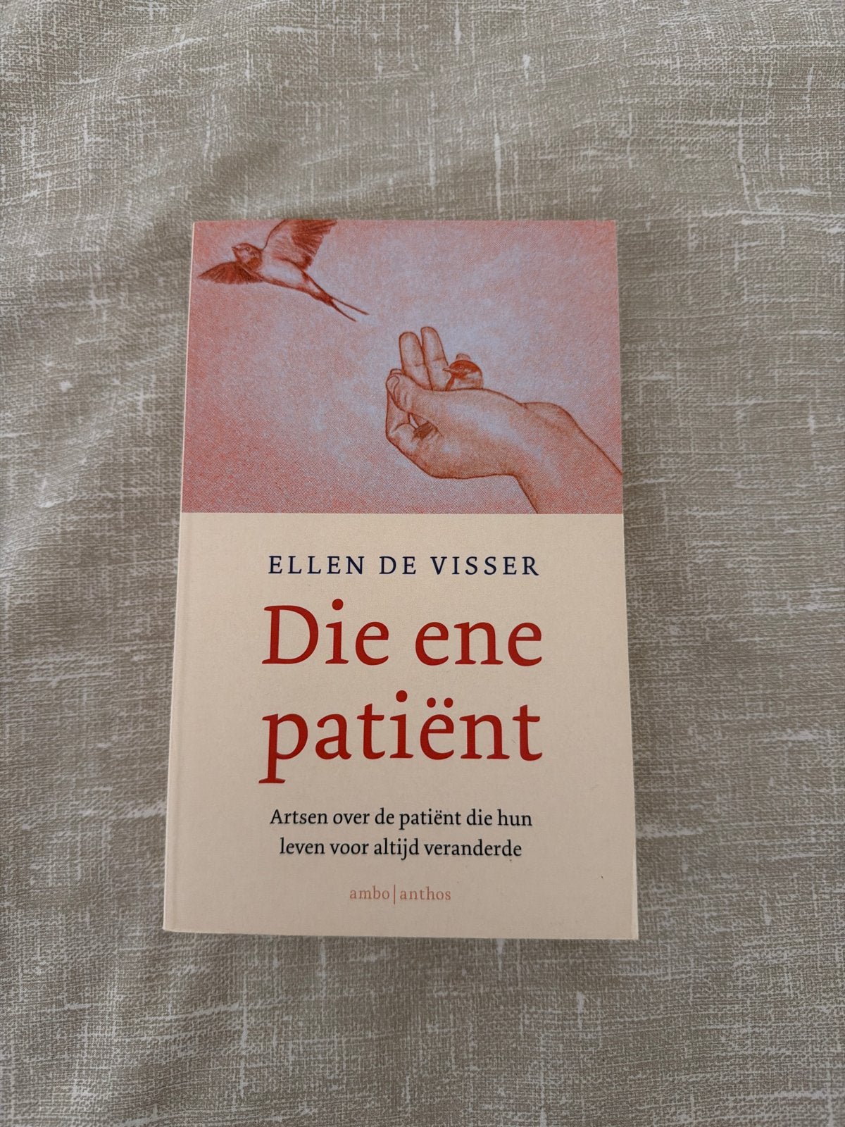 Die ene patiënt - Ellen de Visser, Ophalen of Verzenden, Zo goed als nieuw, Nederland