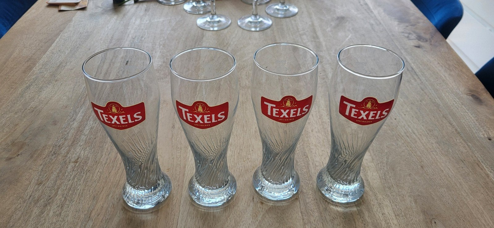 4 Texels bierglazen - Zo goed als nieuw, Ophalen, Zo goed als nieuw, Bierglas