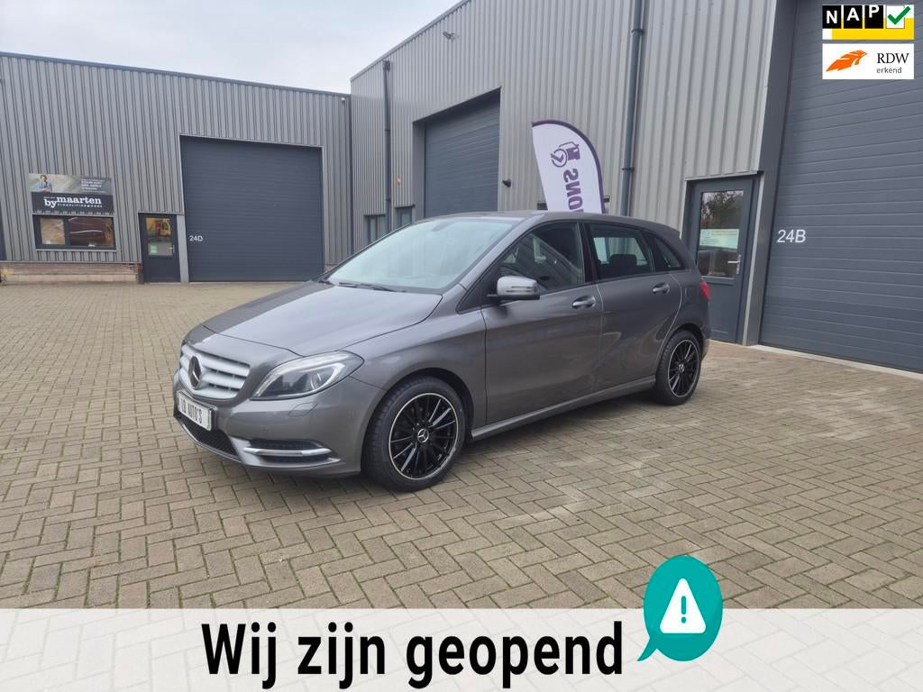 Mercedes-Benz B-klasse 180 Ambition TOP OCCASION 2e EIGENAAR, Voorwielaandrijving, Stof, Gebruikt, 4 cilinders