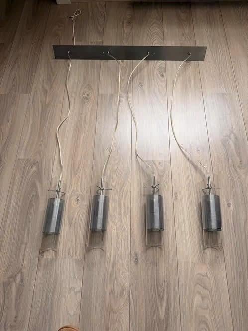 Hanglamp met 4 glas/rvs kelken en rvs bevestiging, Ophalen, Zo goed als nieuw, Glas, Modern