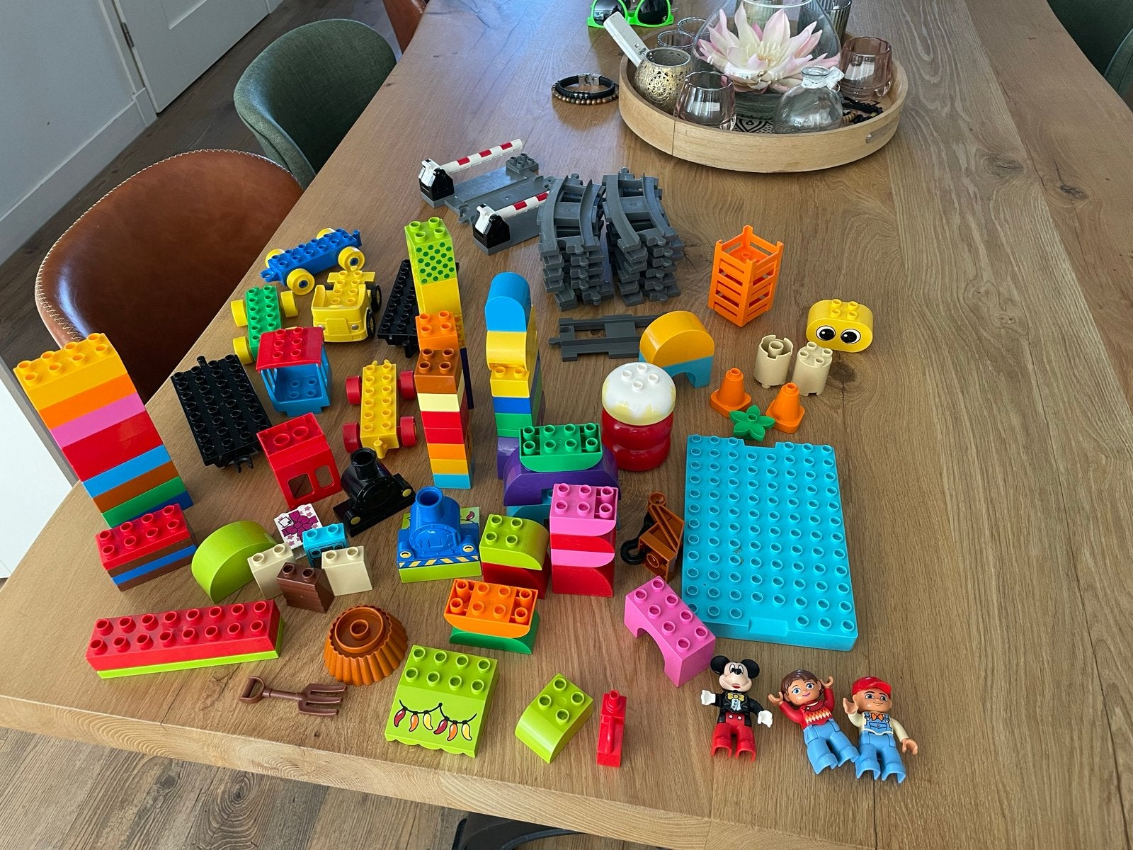 Partij Duplo blokken met treinrails en figuren, Ophalen, Gebruikt, Overige merken
