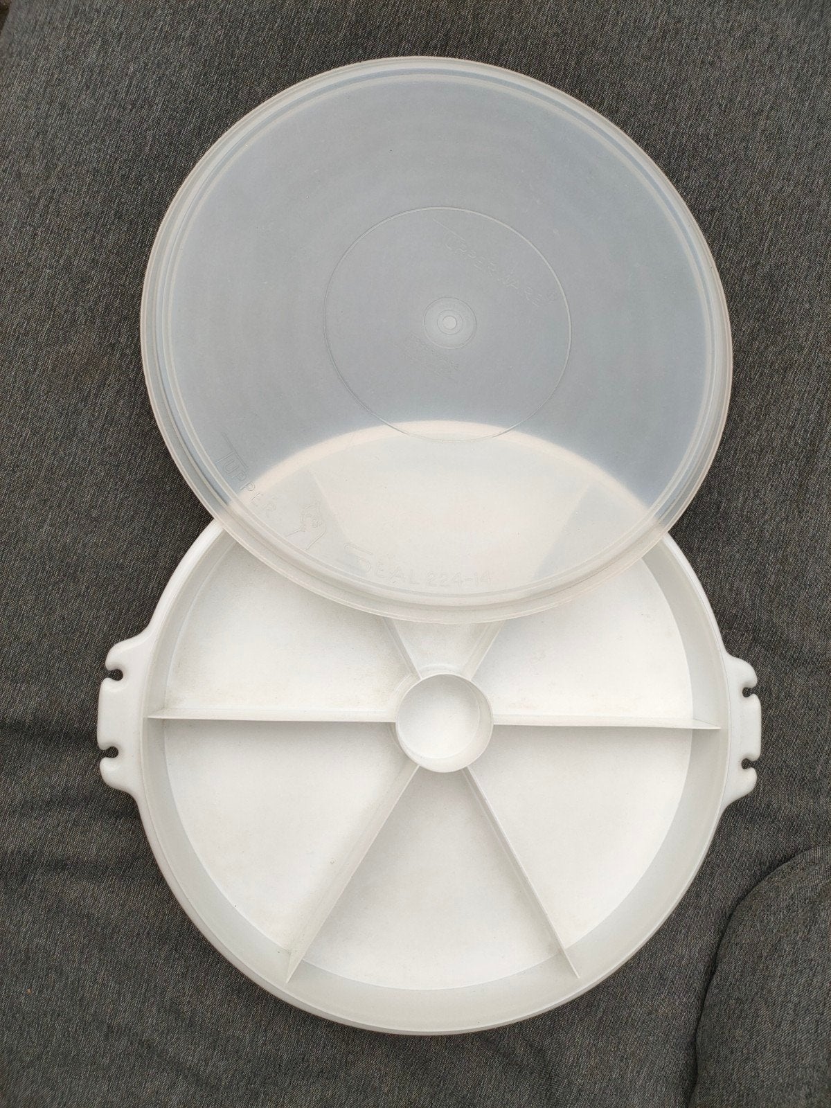 Tupperware “Susan” partyschaal, Gebruikt, Schaal, Wit, Ophalen of Verzenden