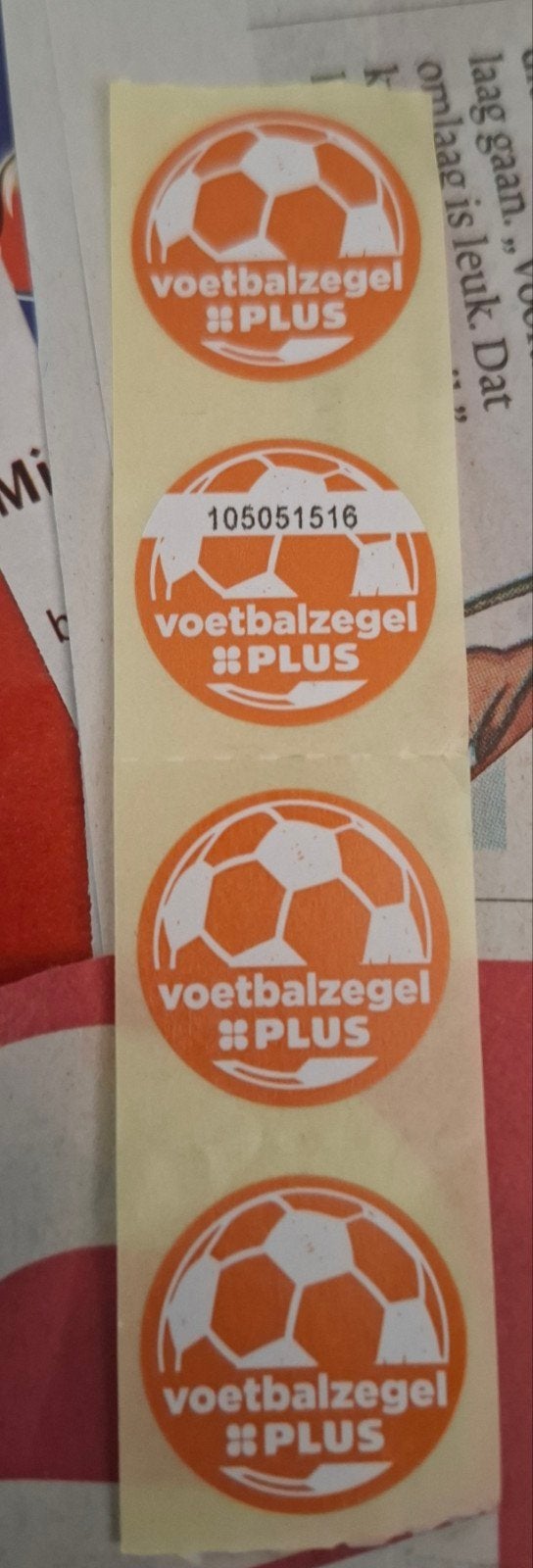 4 zegels spaaractie plus, Ophalen of Verzenden, Winkel, Super of Benzinepomp, Zegels, Bonnen of Punten