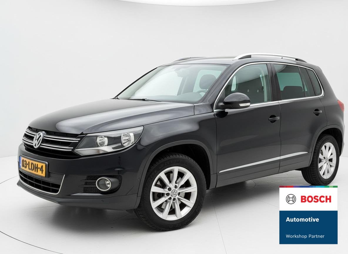 Volkswagen Tiguan 2.0 TDI Sport&Style 4Motion Nieuwe Distrib, Auto's, Automaat, Euro 5, Gebruikt, Zwart