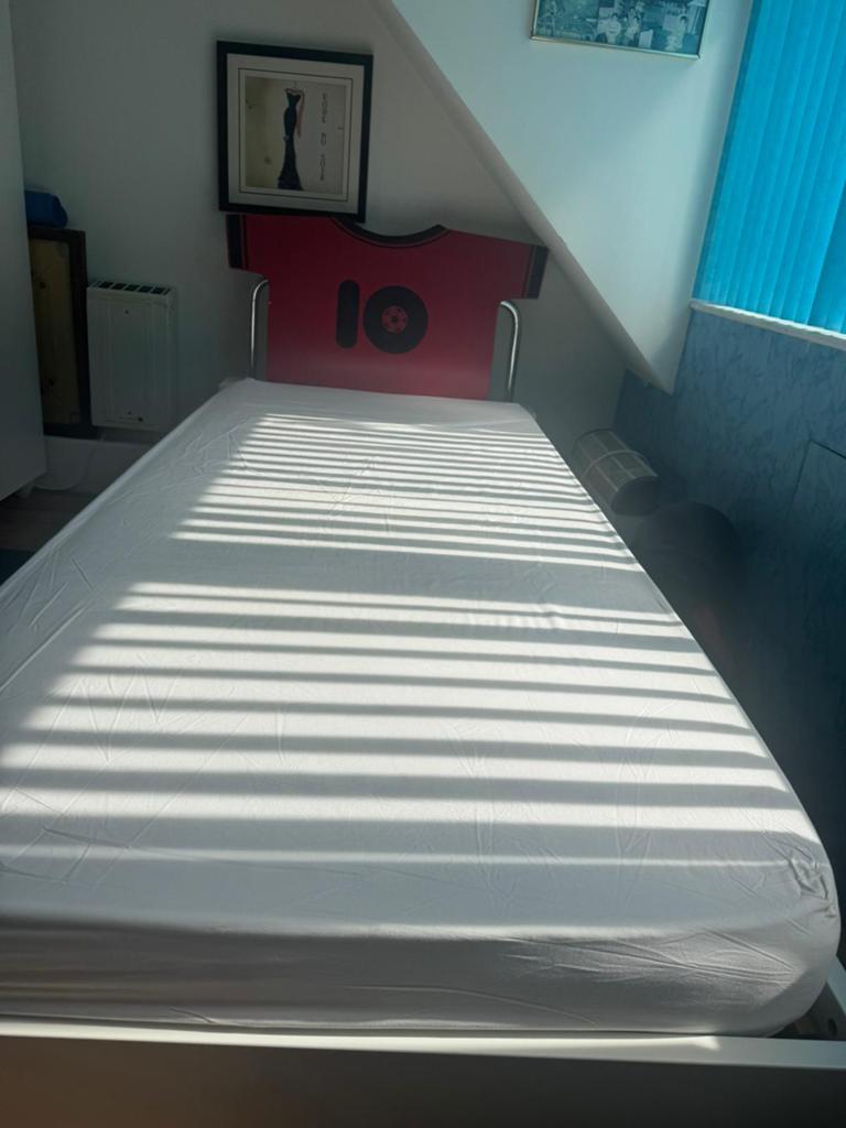 Bed en kledingkast kinderen, Ophalen, 85 tot 100 cm, Gebruikt, Lattenbodem