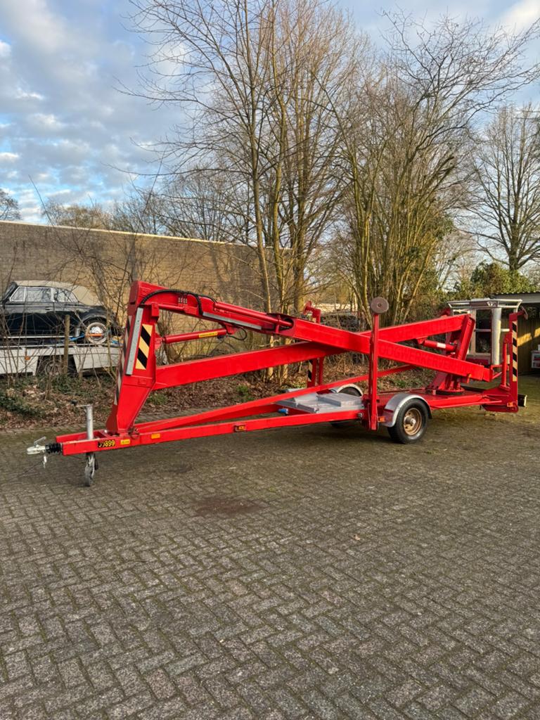 Skyhigh 1800 aanhangerhoogwerker – 18 meter, Ophalen of Verzenden