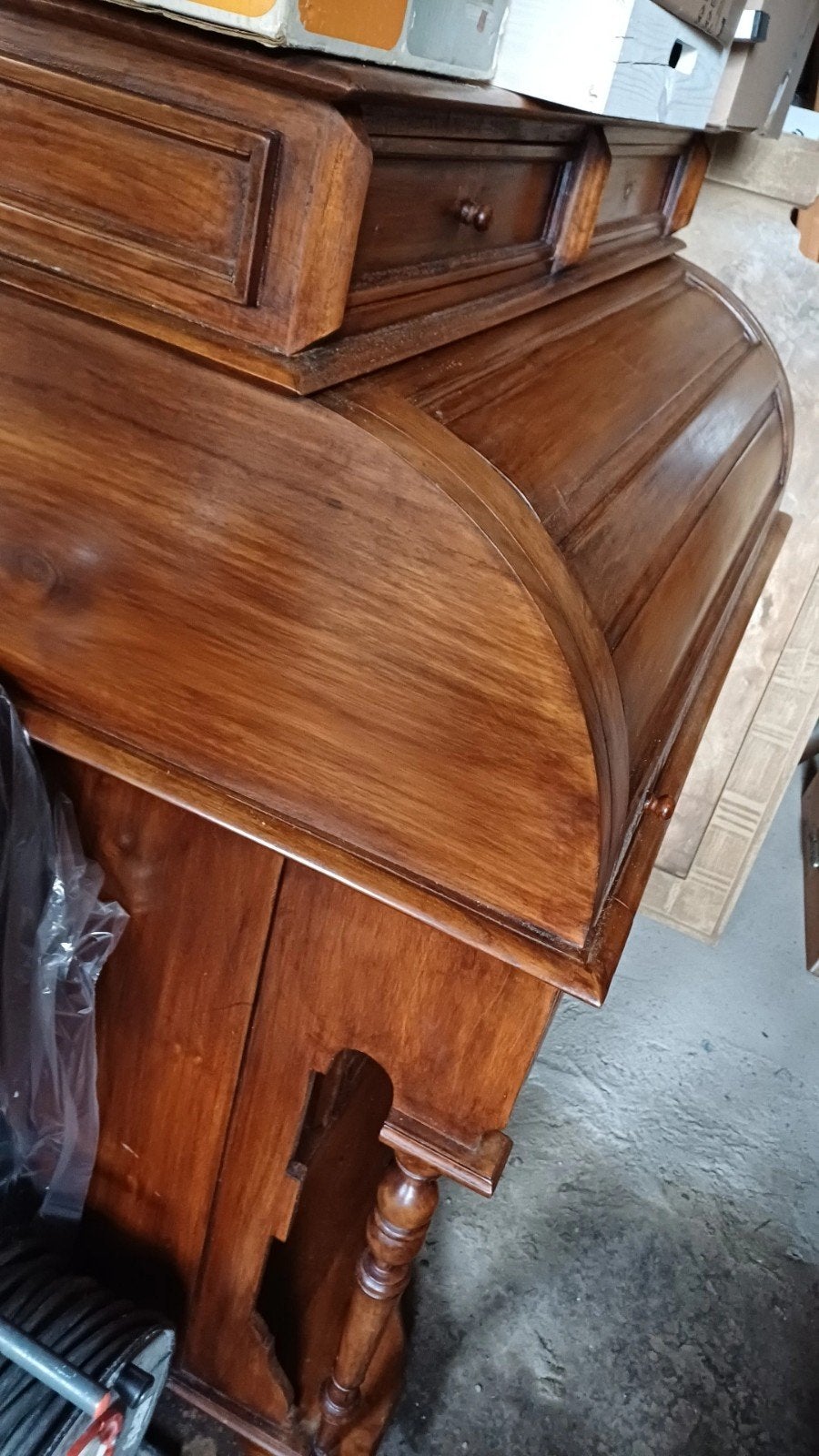 Secretaire van massief hout.   hoogte 117 cm, Huis en Inrichting, Ophalen, Hout, Bruin, Zo goed als nieuw