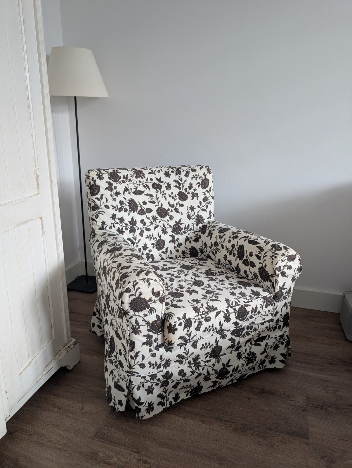 Unieke, comfortabele fauteuil met bloemenprint, Ophalen, Gebruikt, 75 tot 100 cm, 75 tot 100 cm