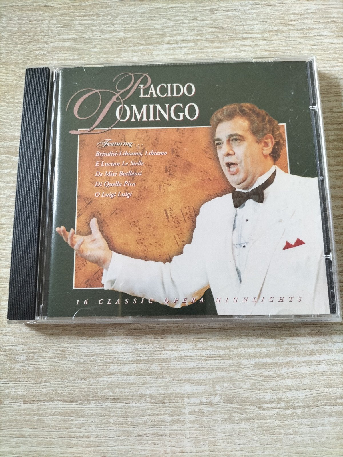 Placido Domingo - 16 classic opera highlights, Ophalen of Verzenden
