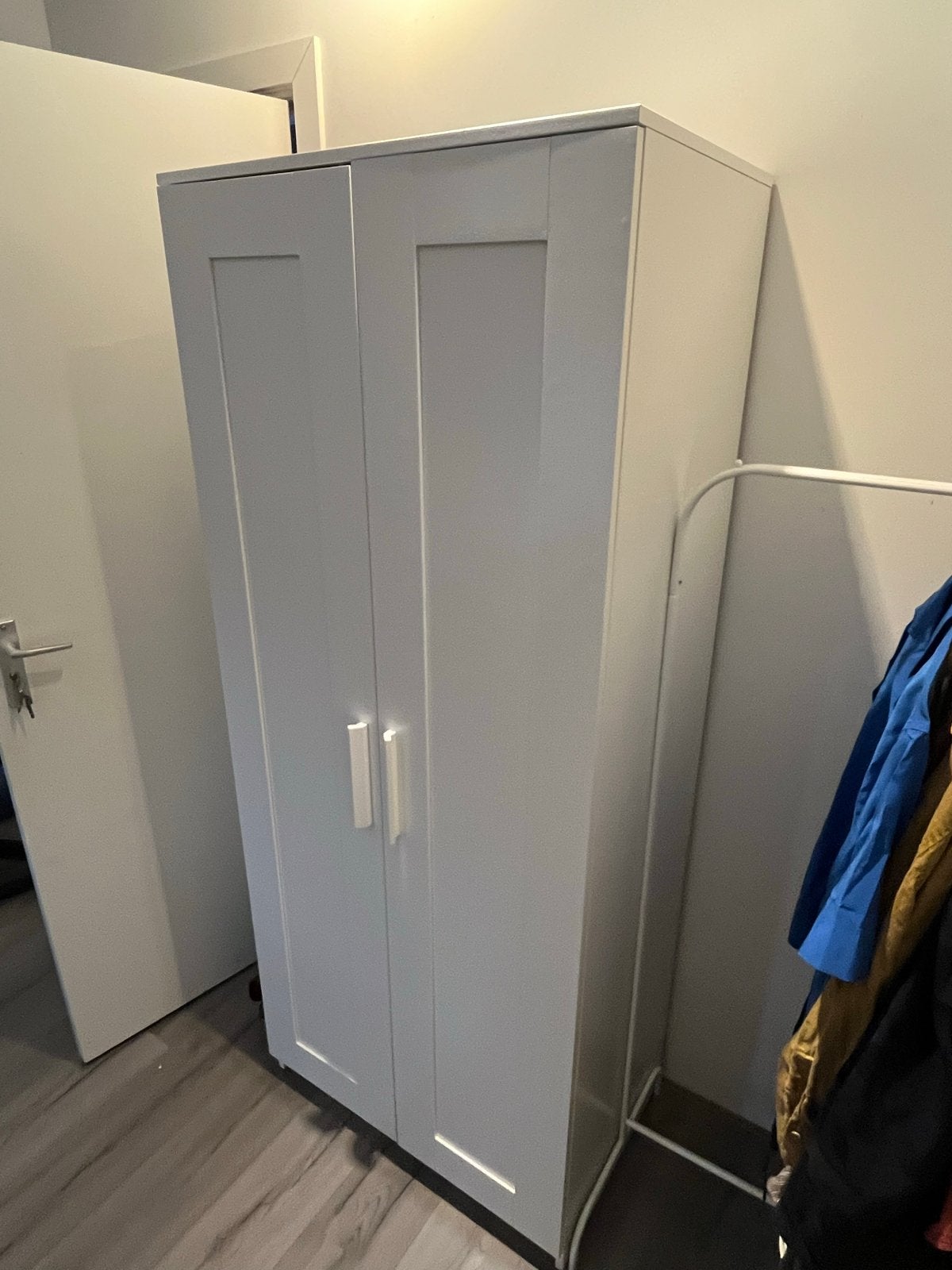 IKEA Brimnes Kledingkast met 2 deuren en hangruimte, Ophalen, 50 tot 100 cm, Zo goed als nieuw, 150 tot 200 cm