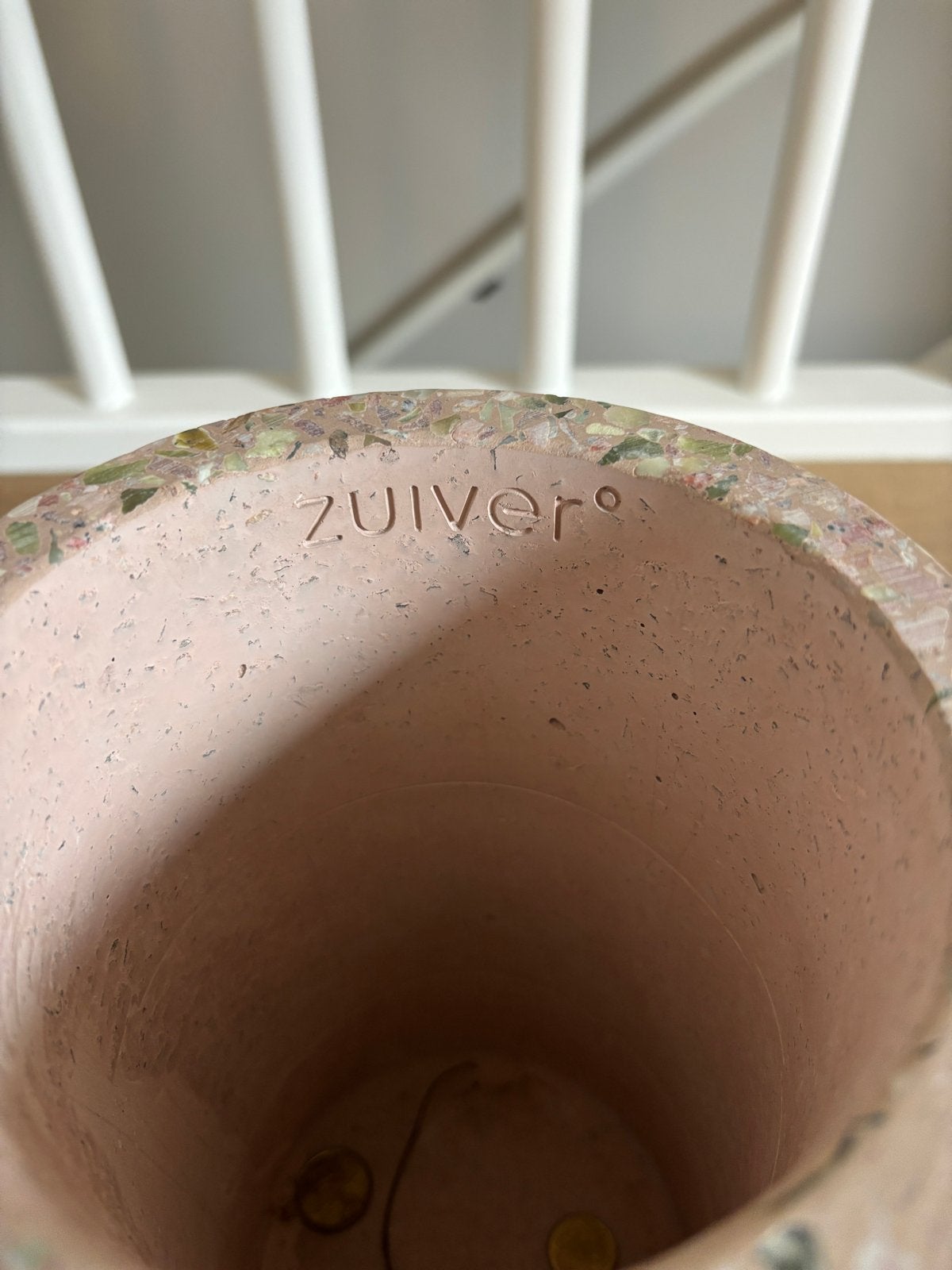 Zuiver Terrazzo Vaas Fajen Roze, Huis en Inrichting, Ophalen, Met patroon/structuur, 25 cm, Zo goed als nieuw