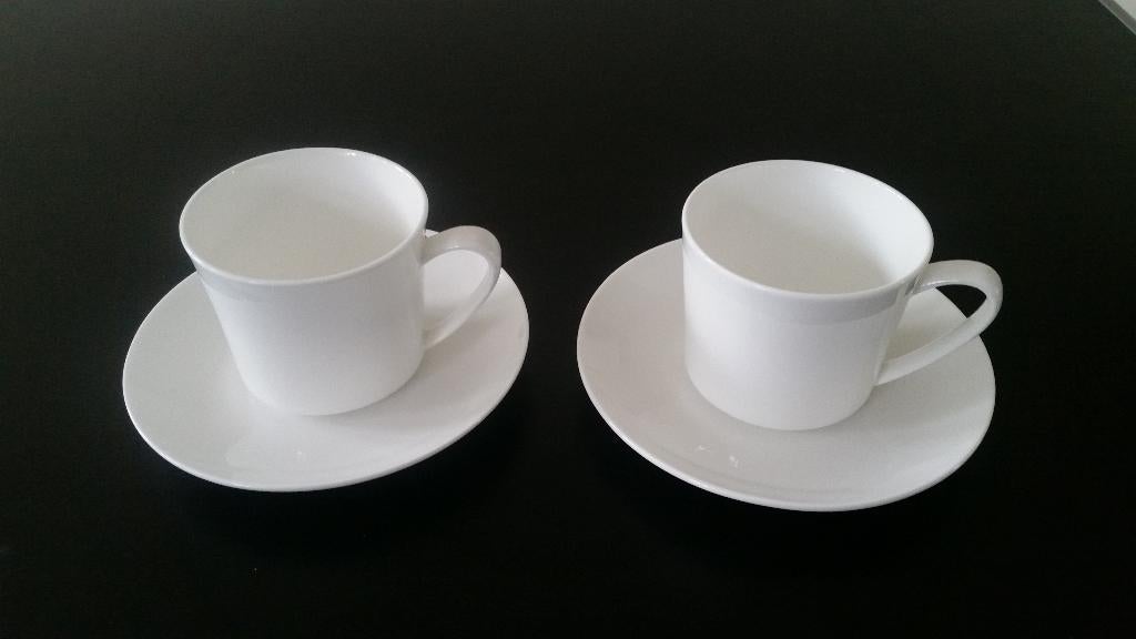 2 kop en schotels van Rosenthal Jade, Overige materialen, Gebruikt, Ophalen of Verzenden, Overige stijlen