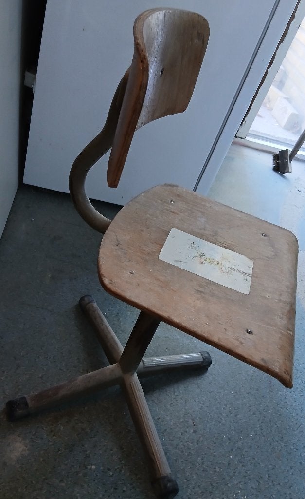Vintage kleuterstoel  jaren 50 / 60, Antiek en Kunst, Ophalen