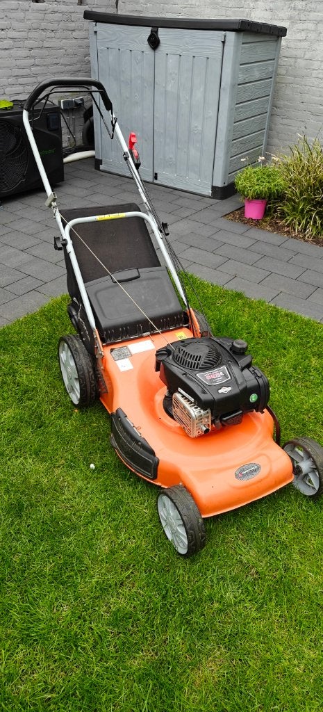 Yard Force benzinemaaier, Tuin en Terras, Grasmaaiers, Gebruikt, Benzine-grasmaaier, 50 cm of meer, Cirkelmaaier, Mulchfunctie