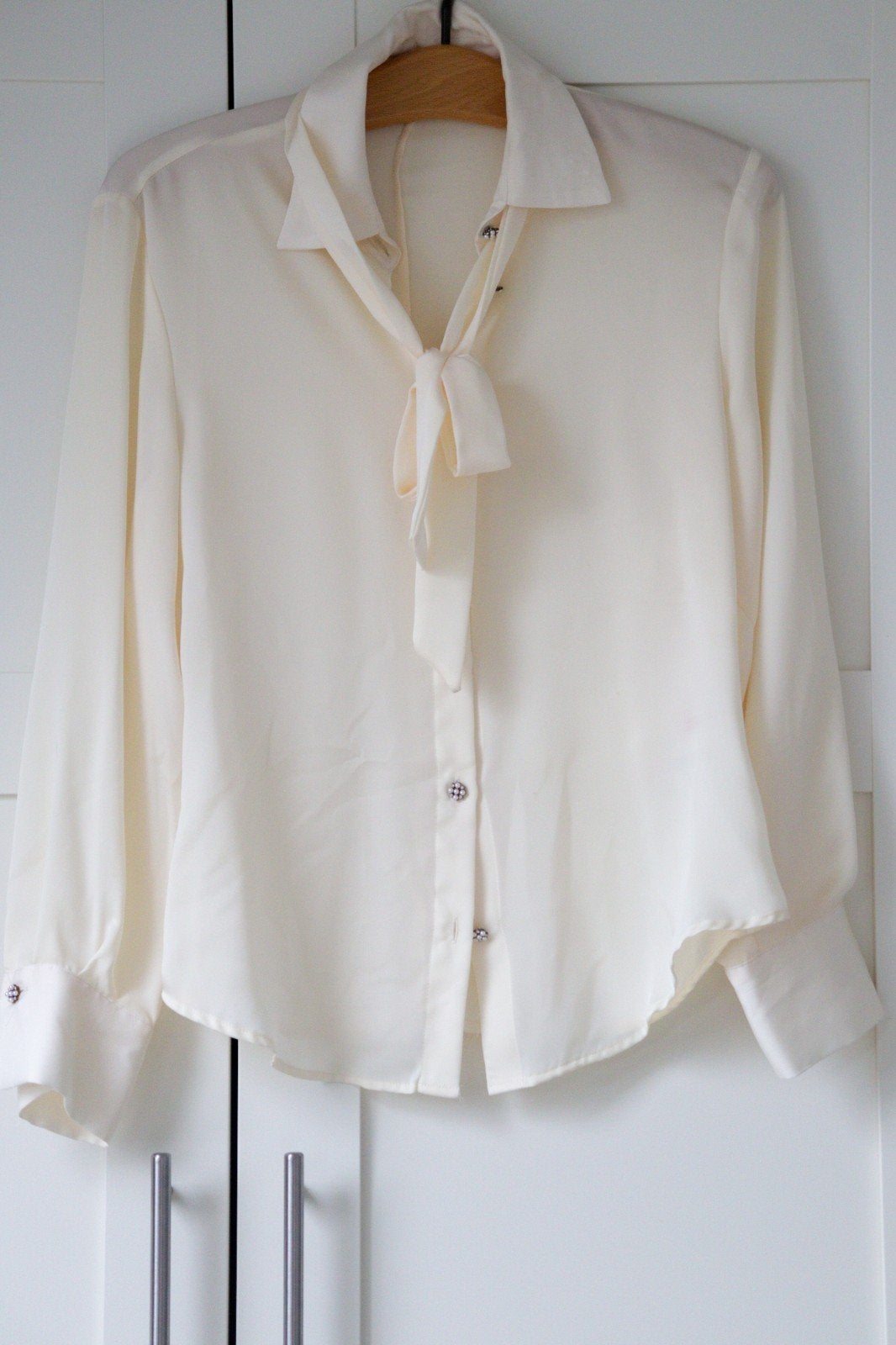 ZARA Crèmekleurige Blouse met Strikdetail - Maat S, ZARA, Beige, Ophalen of Verzenden, Zo goed als nieuw