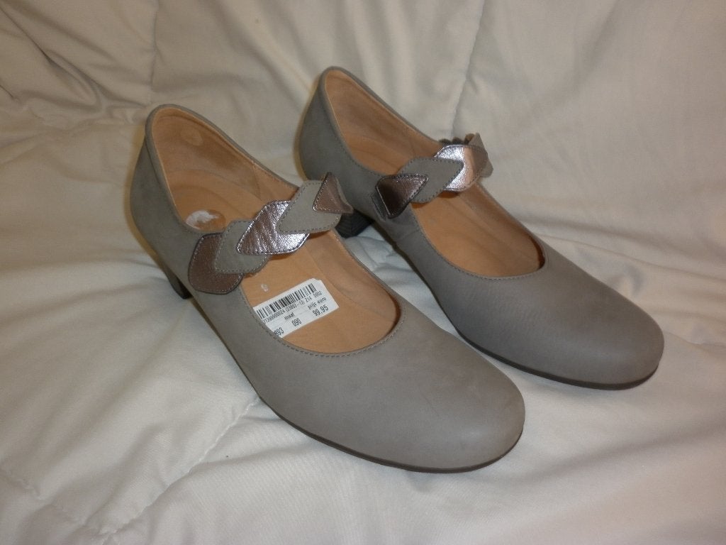 pumps met laag hakje maat 43 merk : Gabor, Kleding | Dames, Pumps, Gabor, Ophalen of Verzenden, Zo goed als nieuw