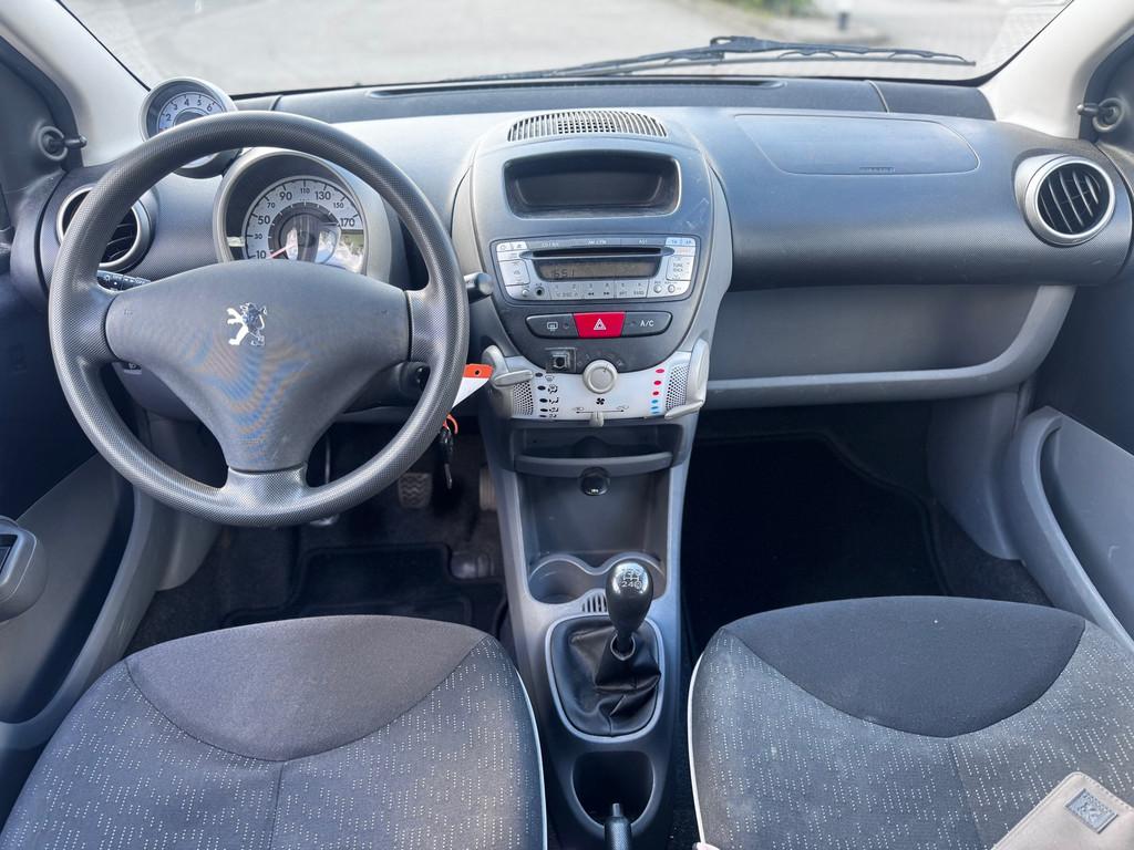 Peugeot 107 1.0-12V XS+AIRCO+1eEIGENAAR+NAP, Voorwielaandrijving, Stof, Gebruikt, Zwart