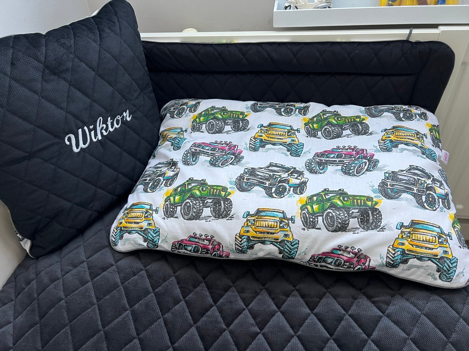 Peuterbed set 160 met monster truck print, Kinderen en Baby's, Overige merken, Meerkleurig, Ophalen of Verzenden, Zo goed als nieuw