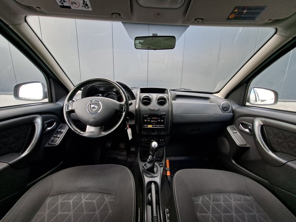 Dacia Duster 1.2 TCe 4x2 Prestige | Airco | Trekhaak | Bluet, Voorwielaandrijving, Euro 5, 125 pk, Gebruikt