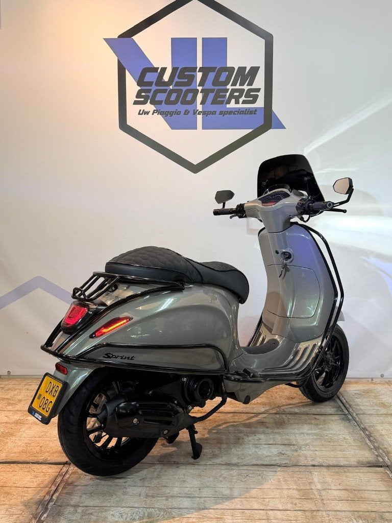 Vespa Sprint iget E4 45km brom full option scooter, Vespa S, Ophalen of Verzenden, Zo goed als nieuw, 7005AM