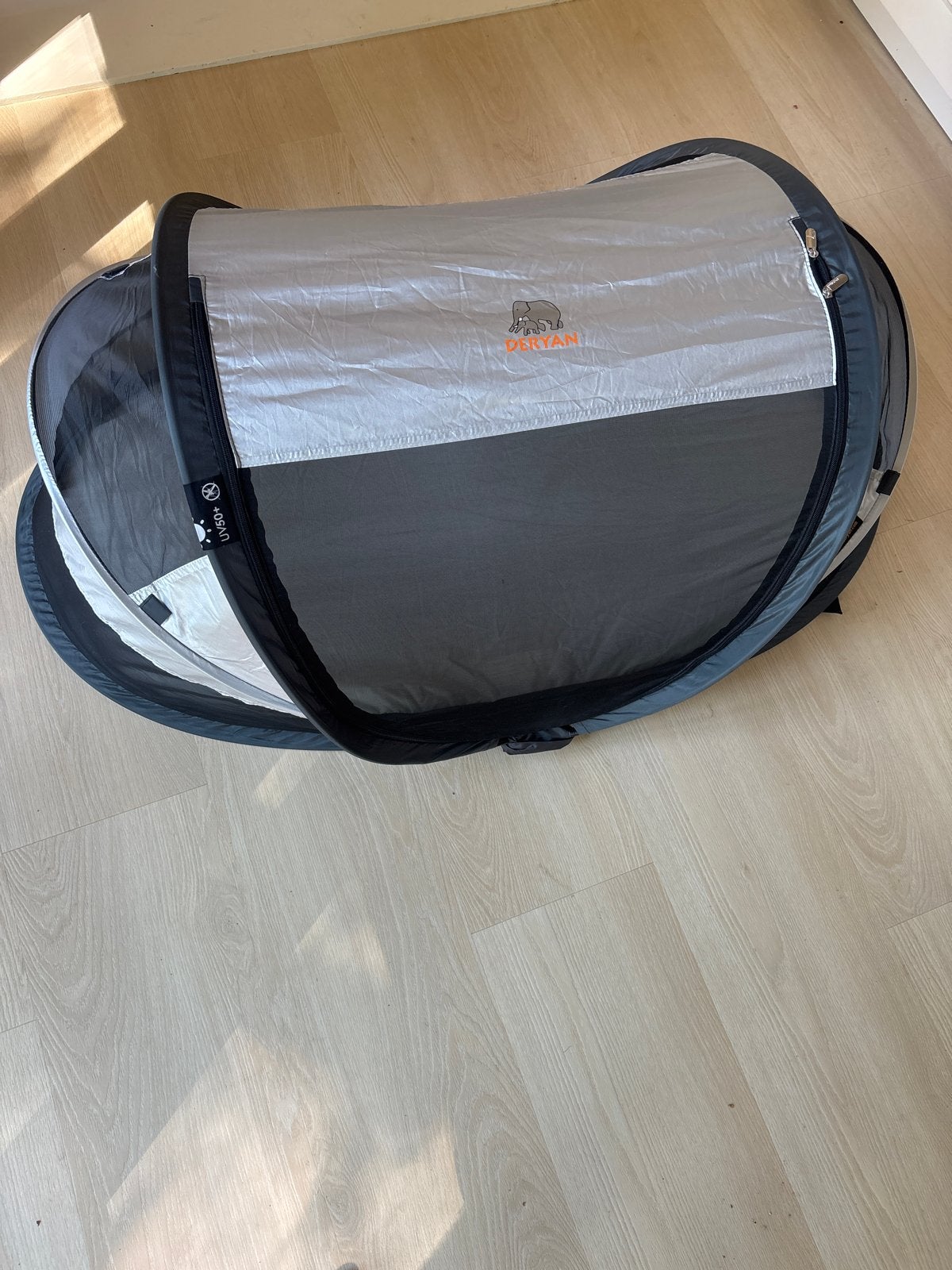 Deryan Baby Slaaptent - Ideaal voor Reizen en Buiten, Ophalen of Verzenden, Zo goed als nieuw