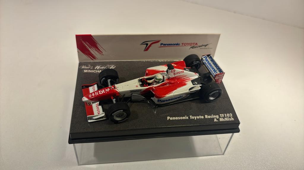 F1 Toyota tf102 a.mcnish minichamps 1.43, Auto, Ophalen of Verzenden, MiniChamps, A